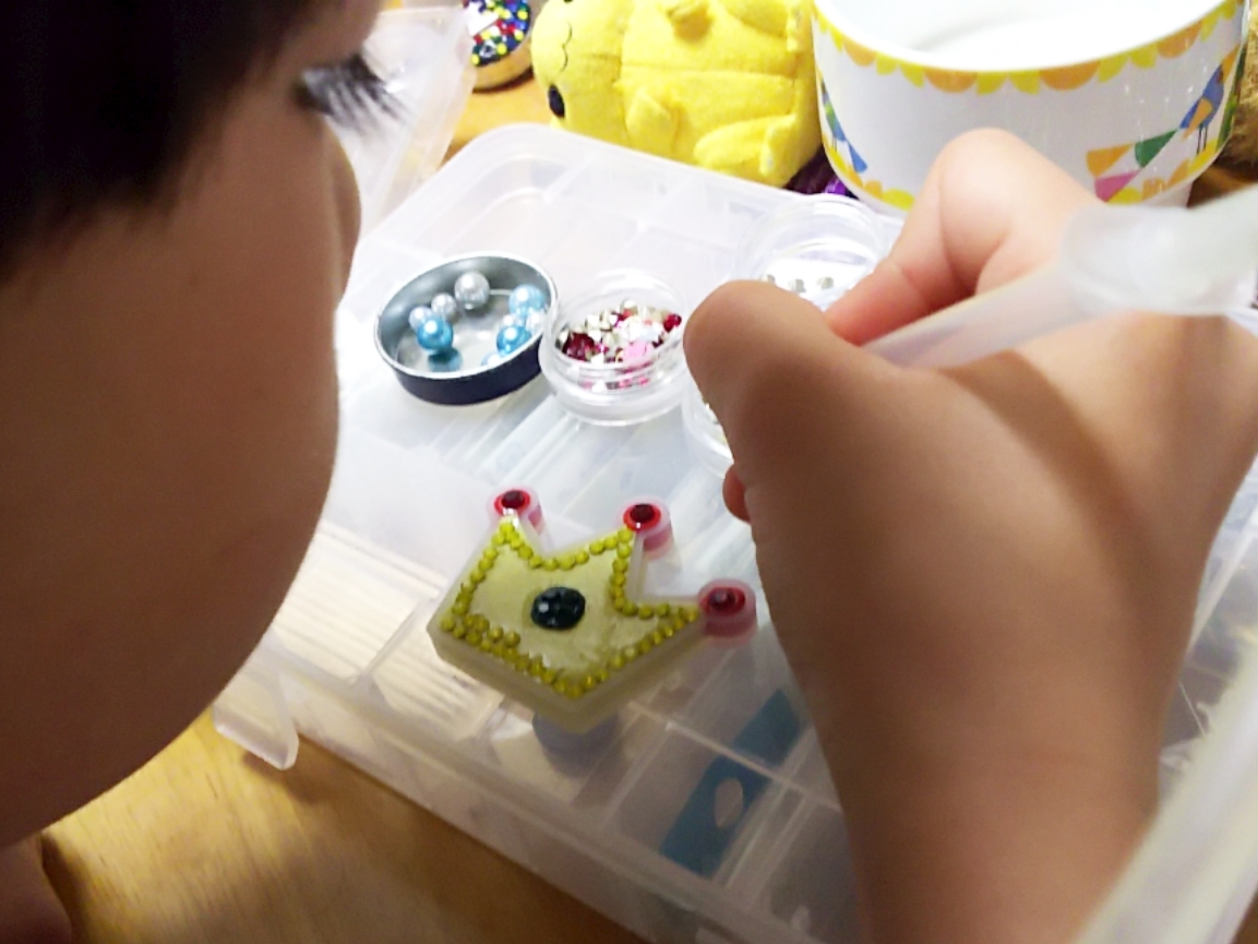 キラキラするだけじゃない!子供らしい自由な発想で作れるのもグルーデコの魅力